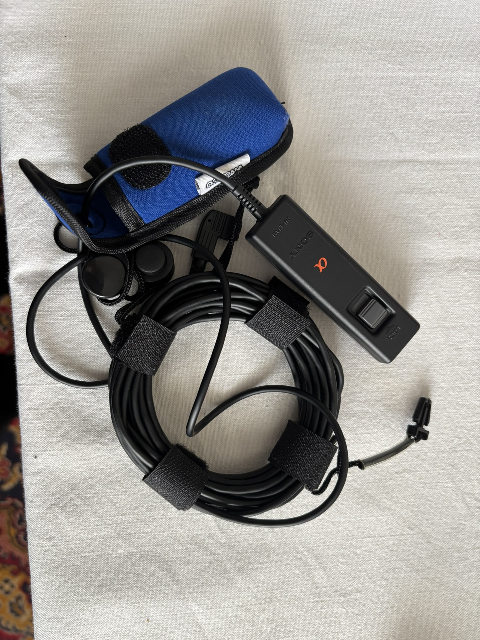 Sony A RM-L1AM – Diaľkový ovládač k fotoaparátu