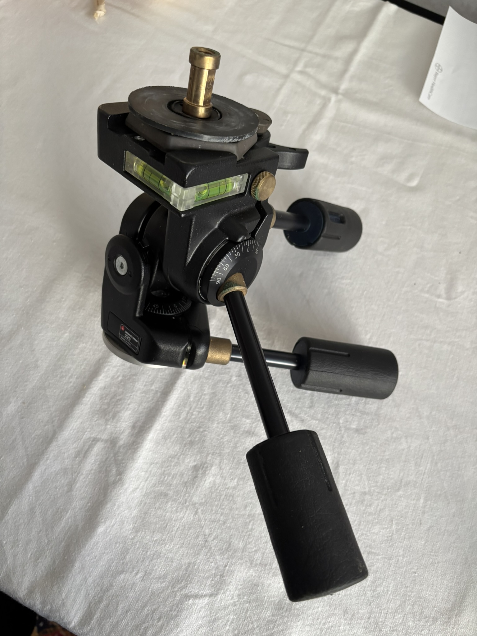 Manfrotto 229 stativ (Trojcestná hlava)