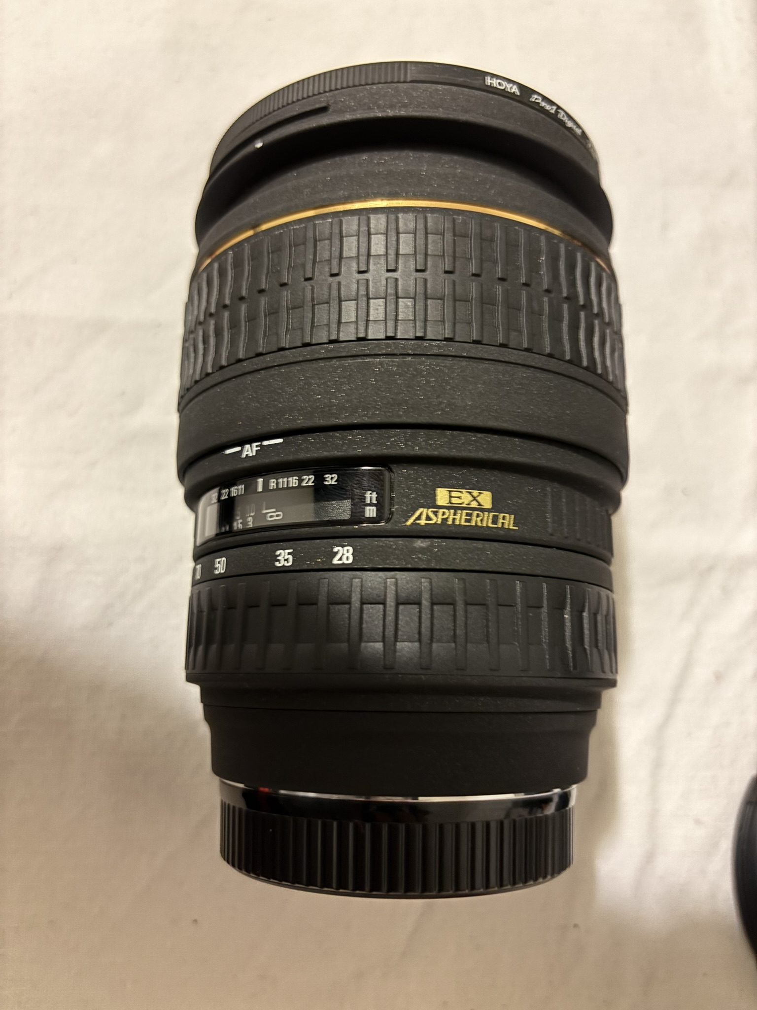 Sigma DF 1:2.8 EX ASPHERICAL